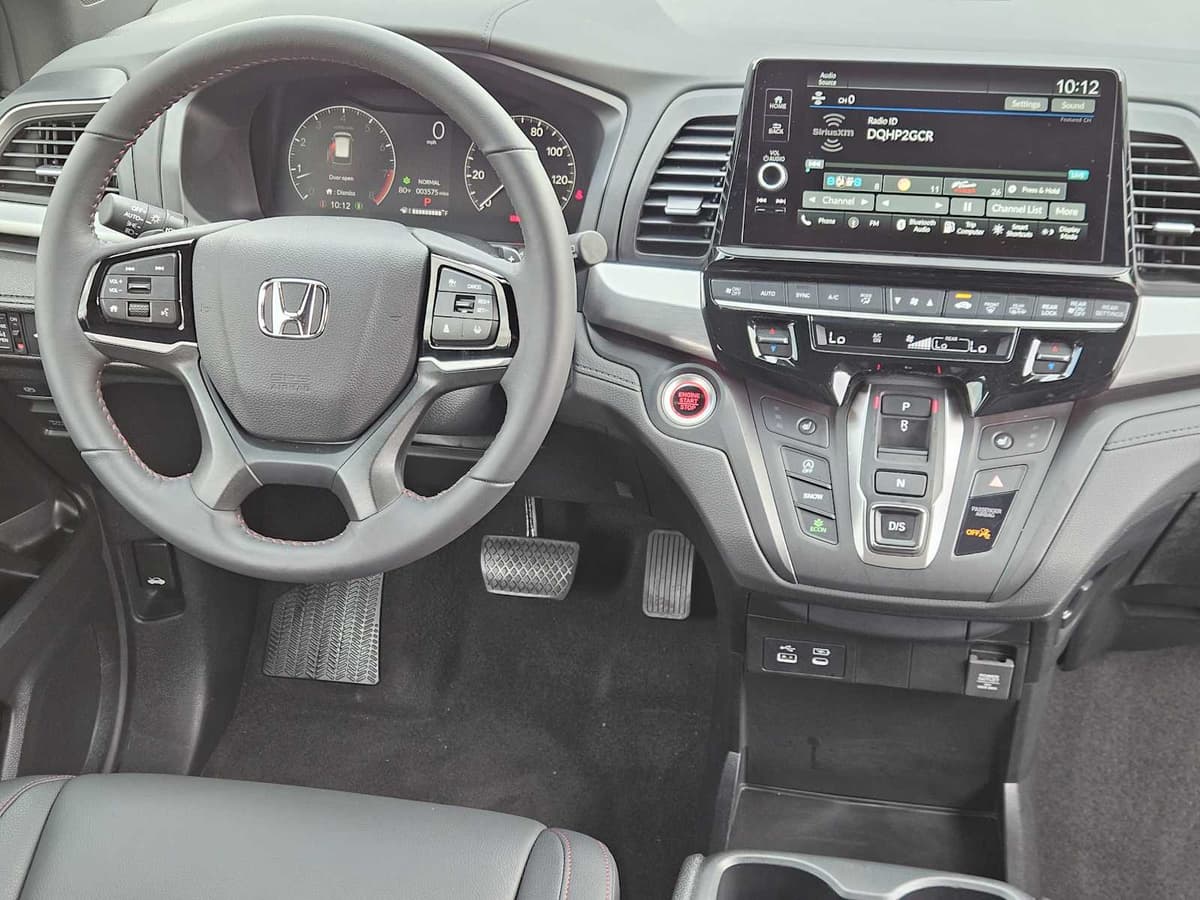 2026 Honda Odyssey - Image 26