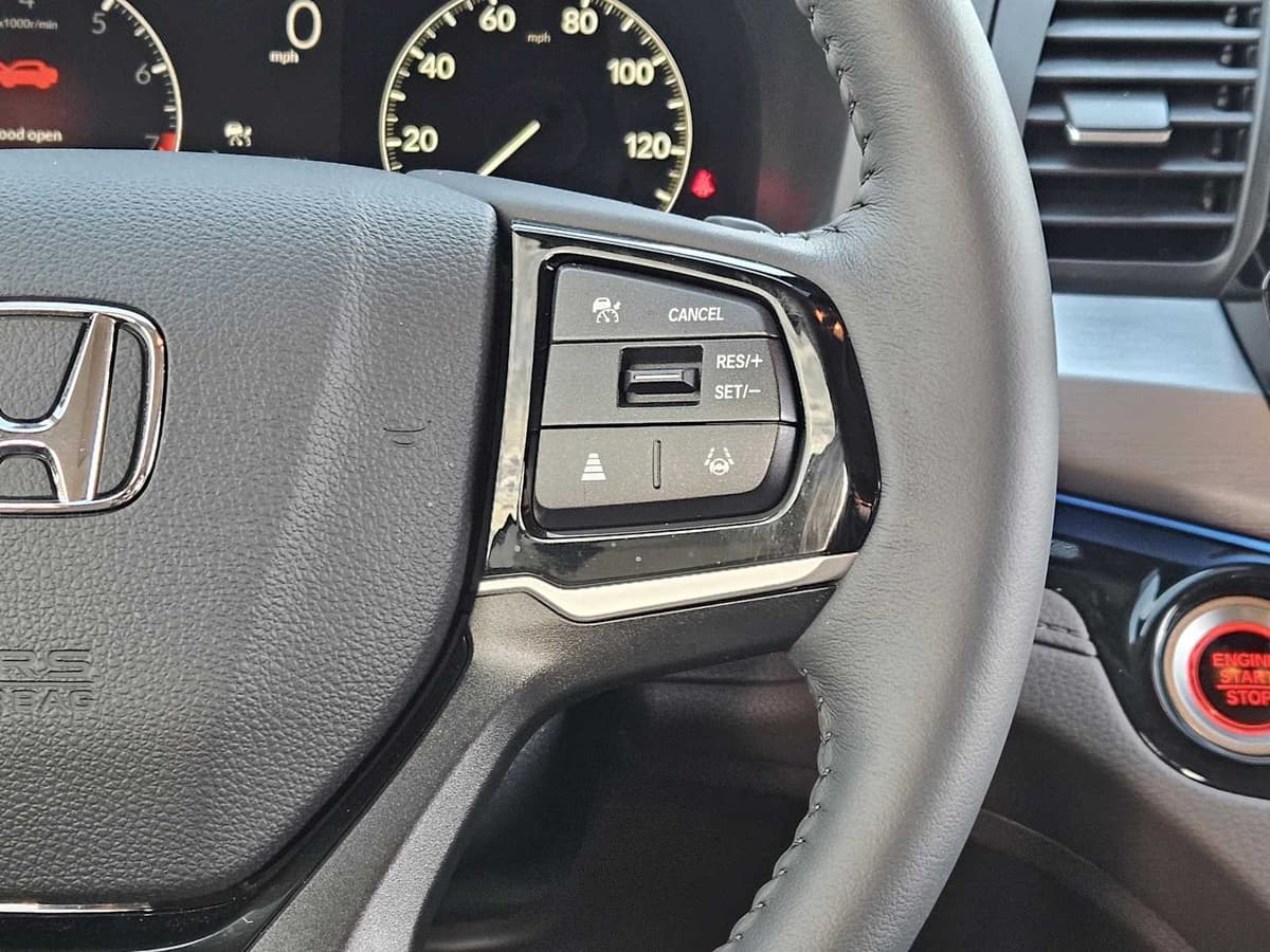 2026 Honda Odyssey - Image 29