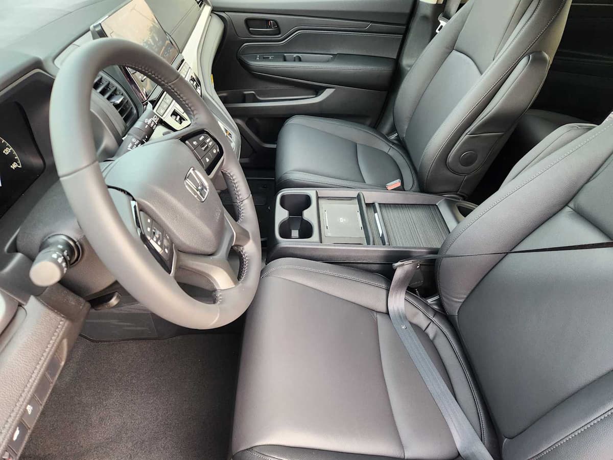 2026 Honda Odyssey - Image 10