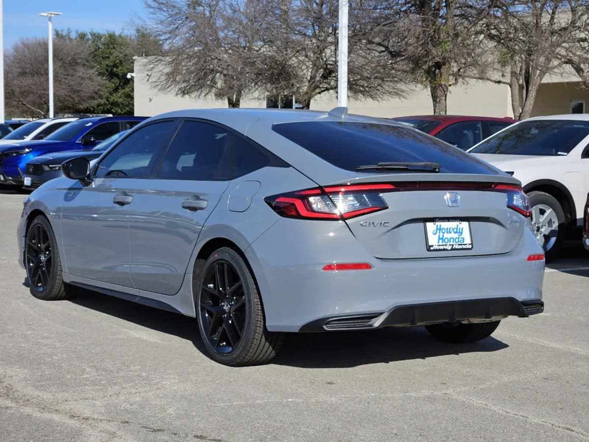 2026 Honda Civic - Image 4