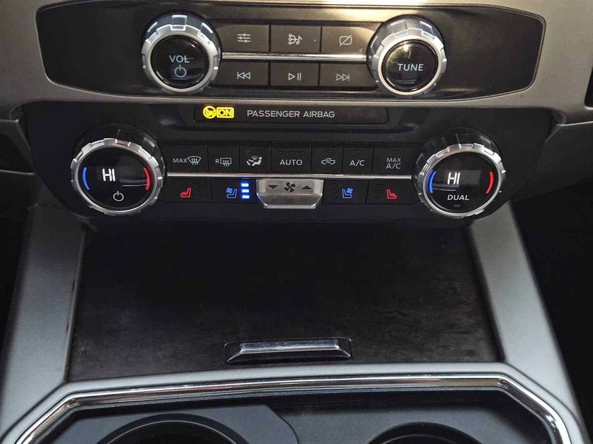 2022 Ford Super Duty F-250 SRW - Image 19