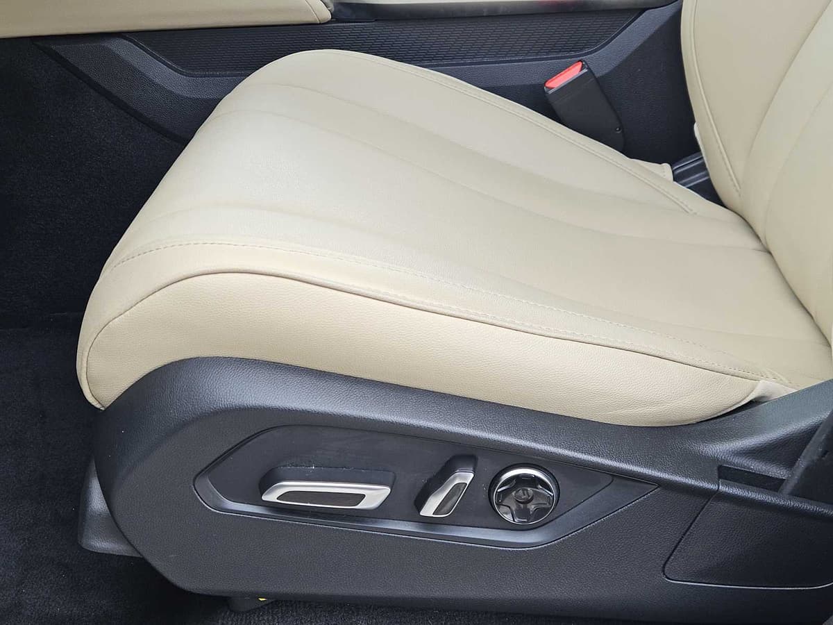 2024 Acura MDX - Image 23