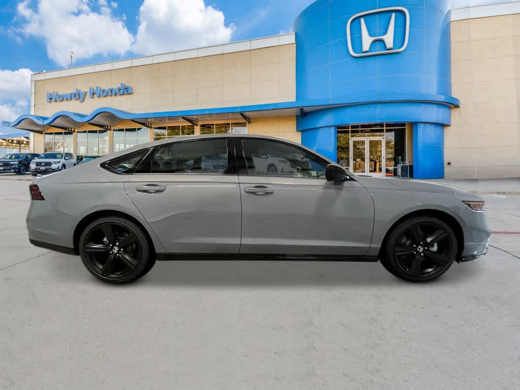 2026 Honda Accord Hybrid - Image 8