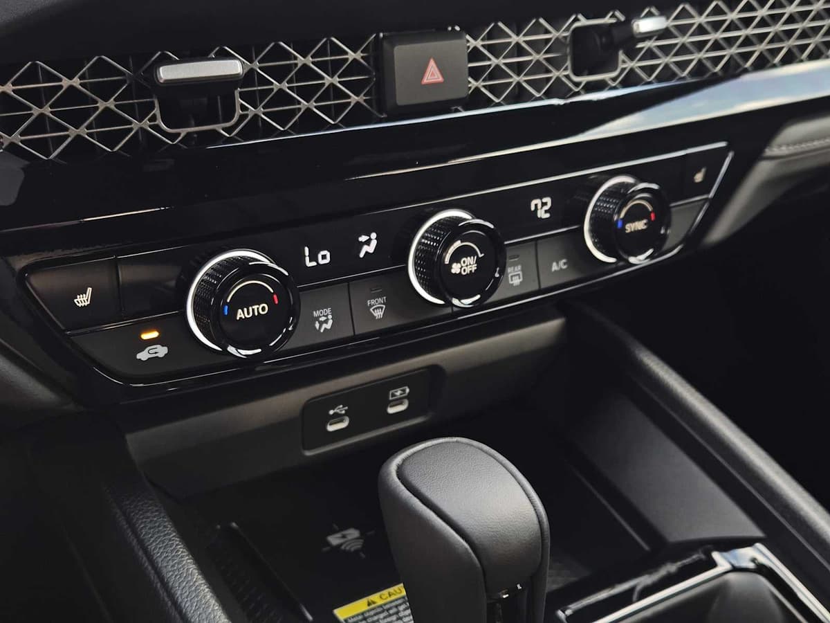 2025 Honda Accord - Image 19