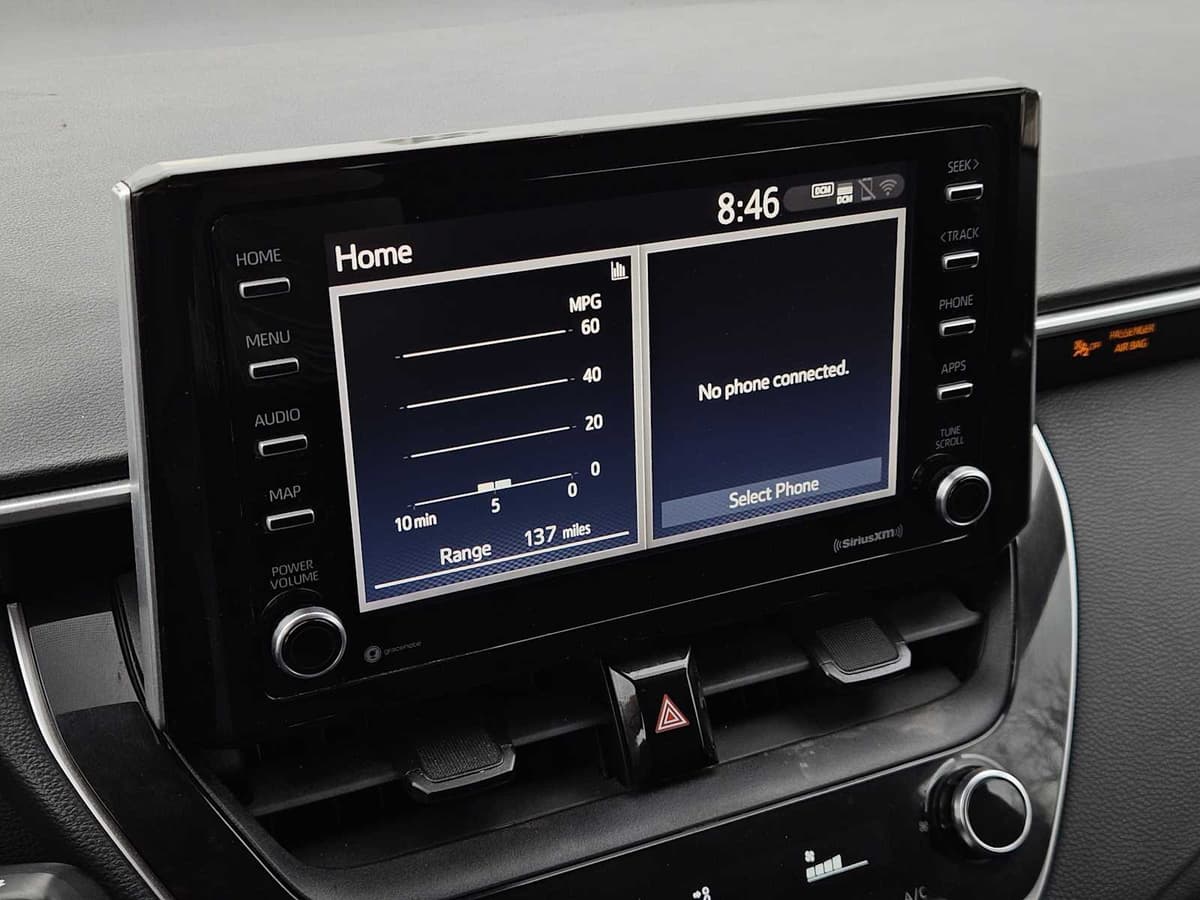 2021 Toyota Corolla - Image 17