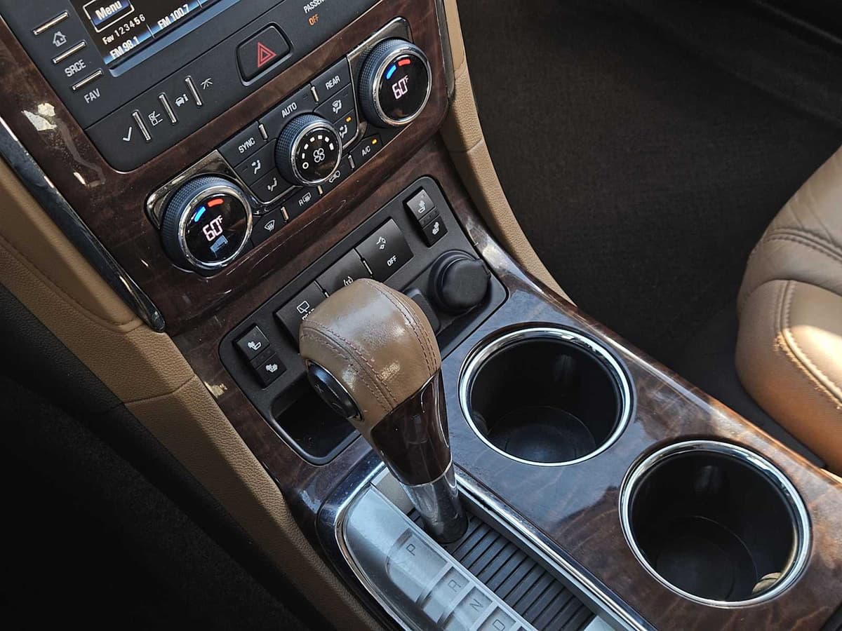 2015 Buick Enclave - Image 20