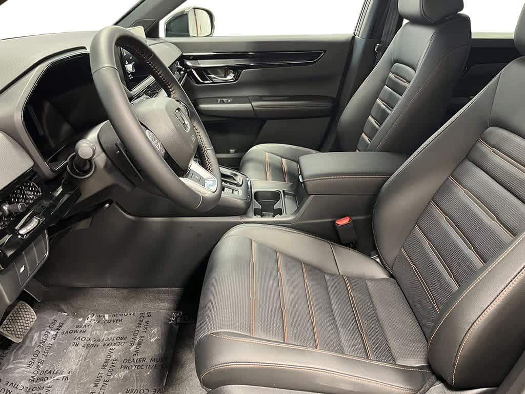 2026 Honda CR-V Hybrid - Image 13
