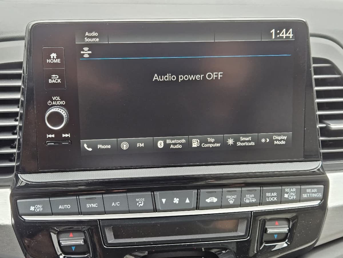 2026 Honda Odyssey - Image 14