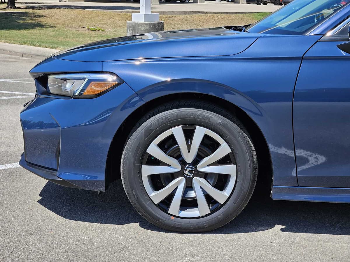 2026 Honda Civic - Image 8