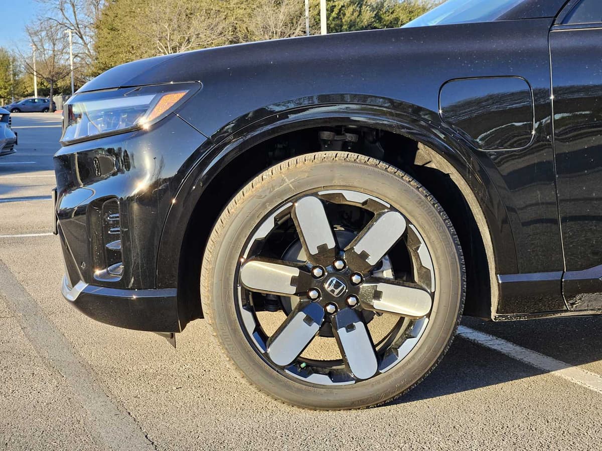 2026 Honda Prologue - Image 8