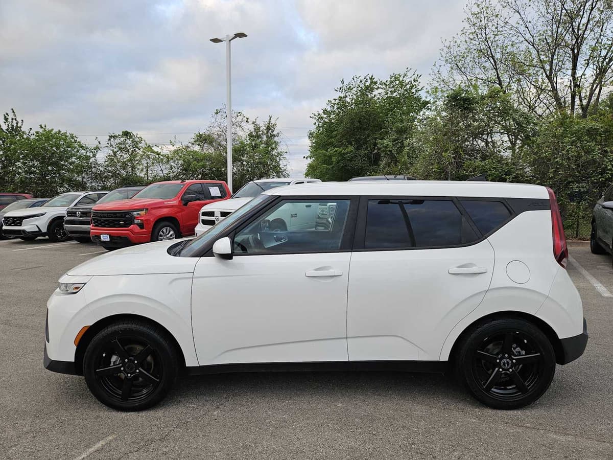 2020 Kia Soul - Image 4