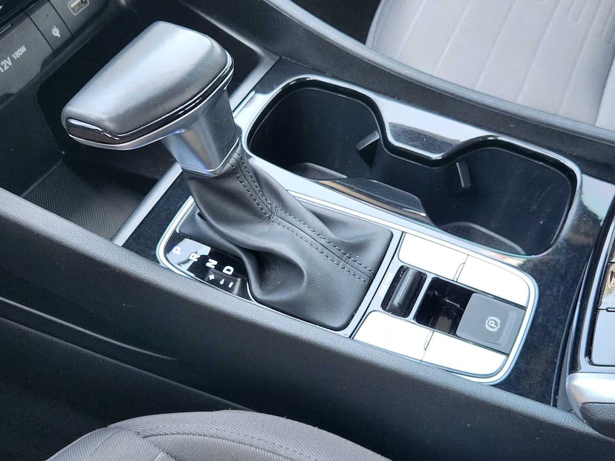 2023 Hyundai Santa Cruz - Image 18