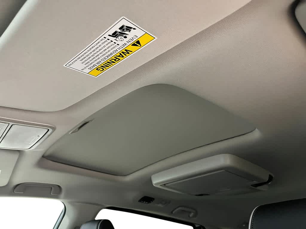 2026 Honda Odyssey - Image 22