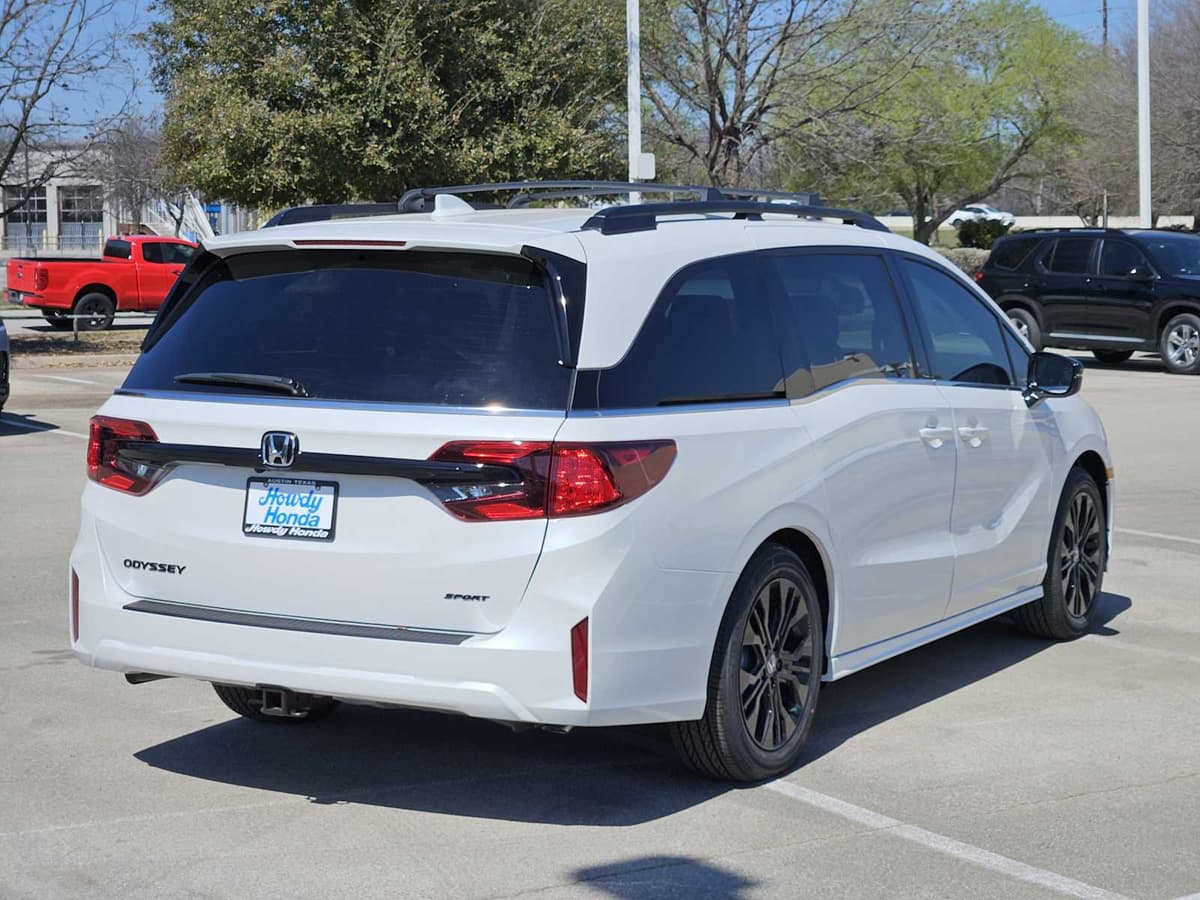 2026 Honda Odyssey - Image 5