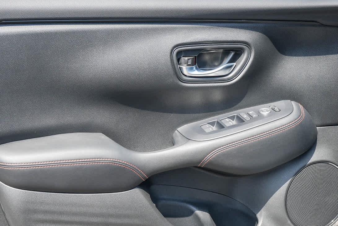 2027 Honda HR-V - Image 18