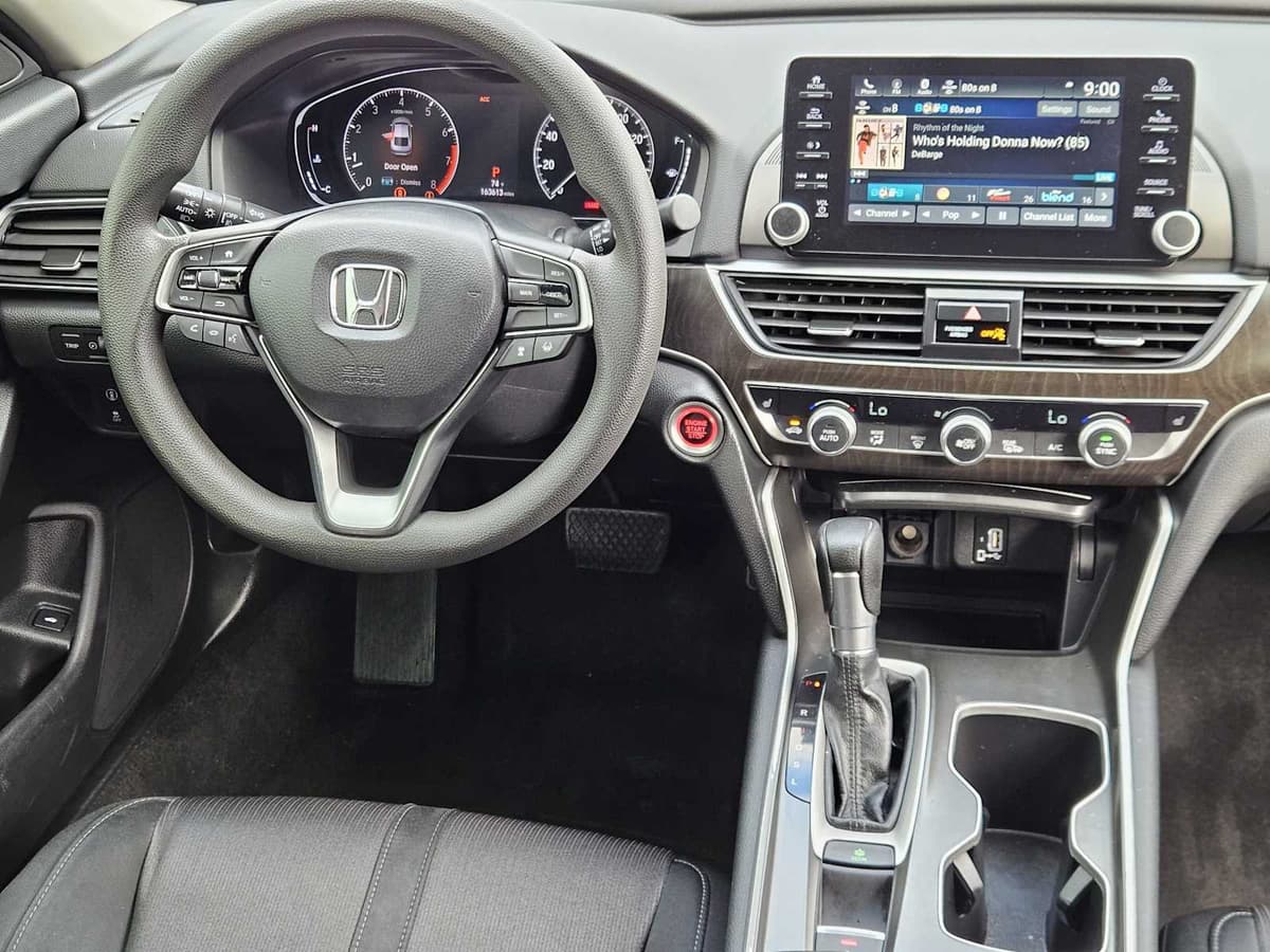 2020 Honda Accord Sedan - Image 24