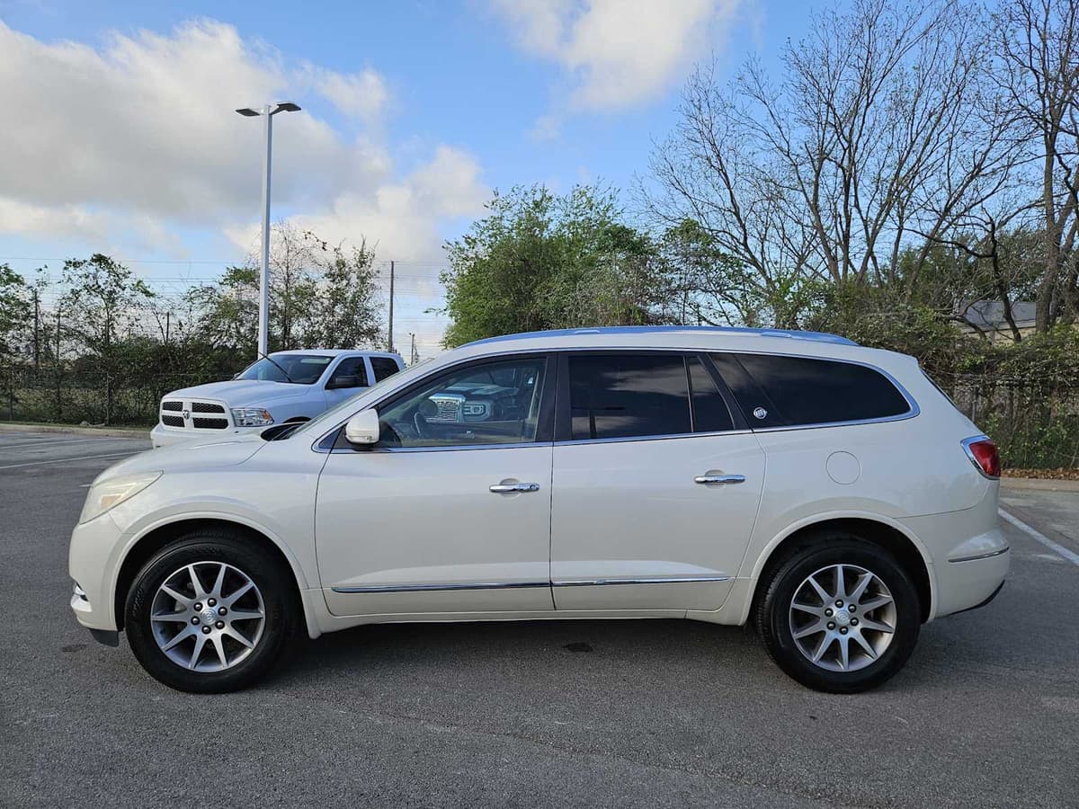 2015 Buick Enclave - Image 4