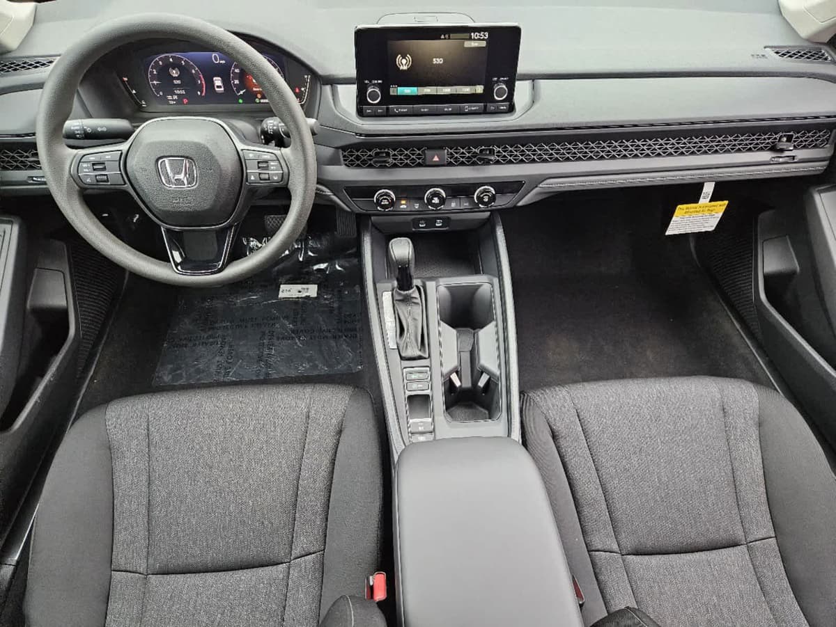 2025 Honda Accord - Image 22