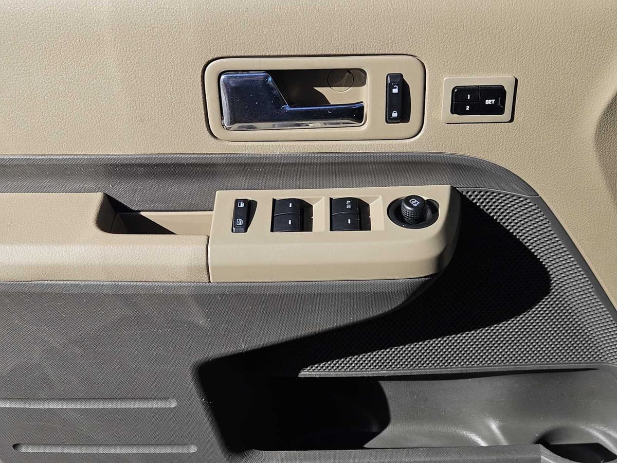 2007 Ford Edge - Image 21