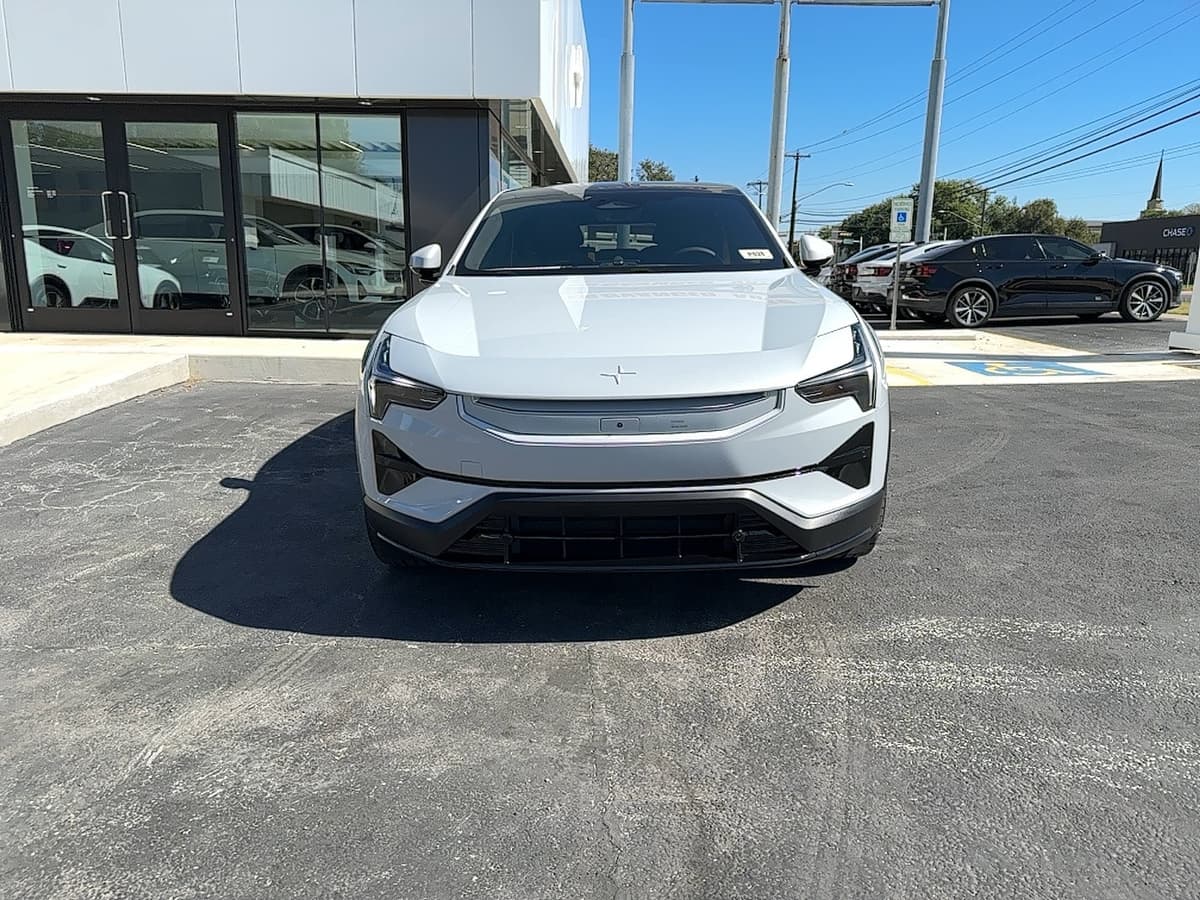 2025 Polestar 3 - Image 9
