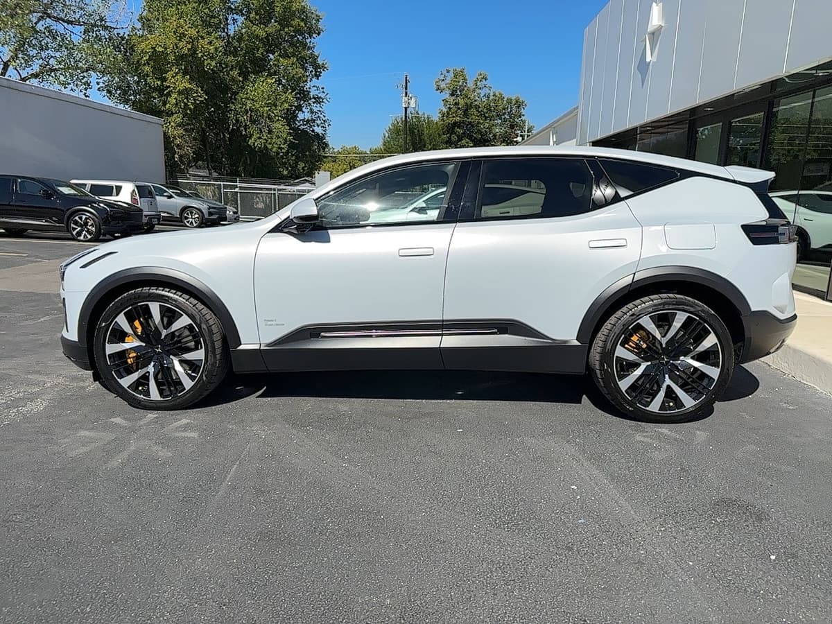 2025 Polestar 3 - Image 3