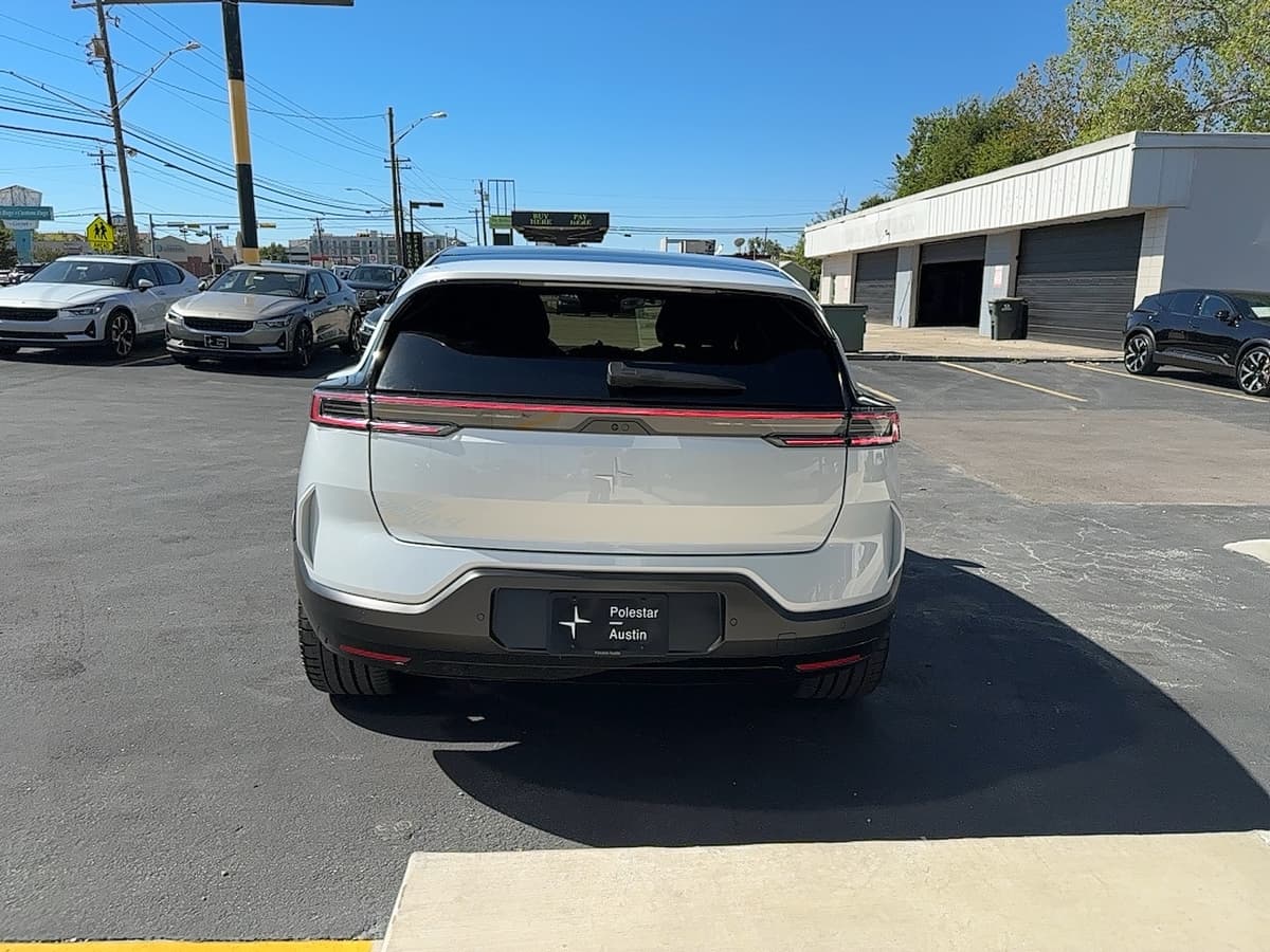 2025 Polestar 3 - Image 5