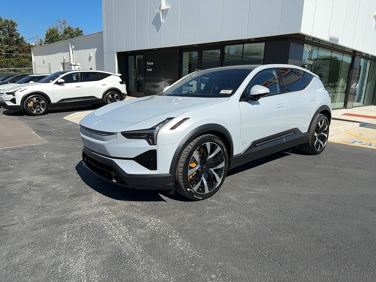 2025 Polestar 3 - Image 2