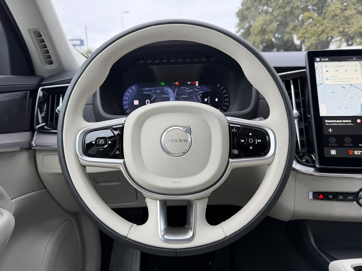 2026 Volvo XC90 - Image 15