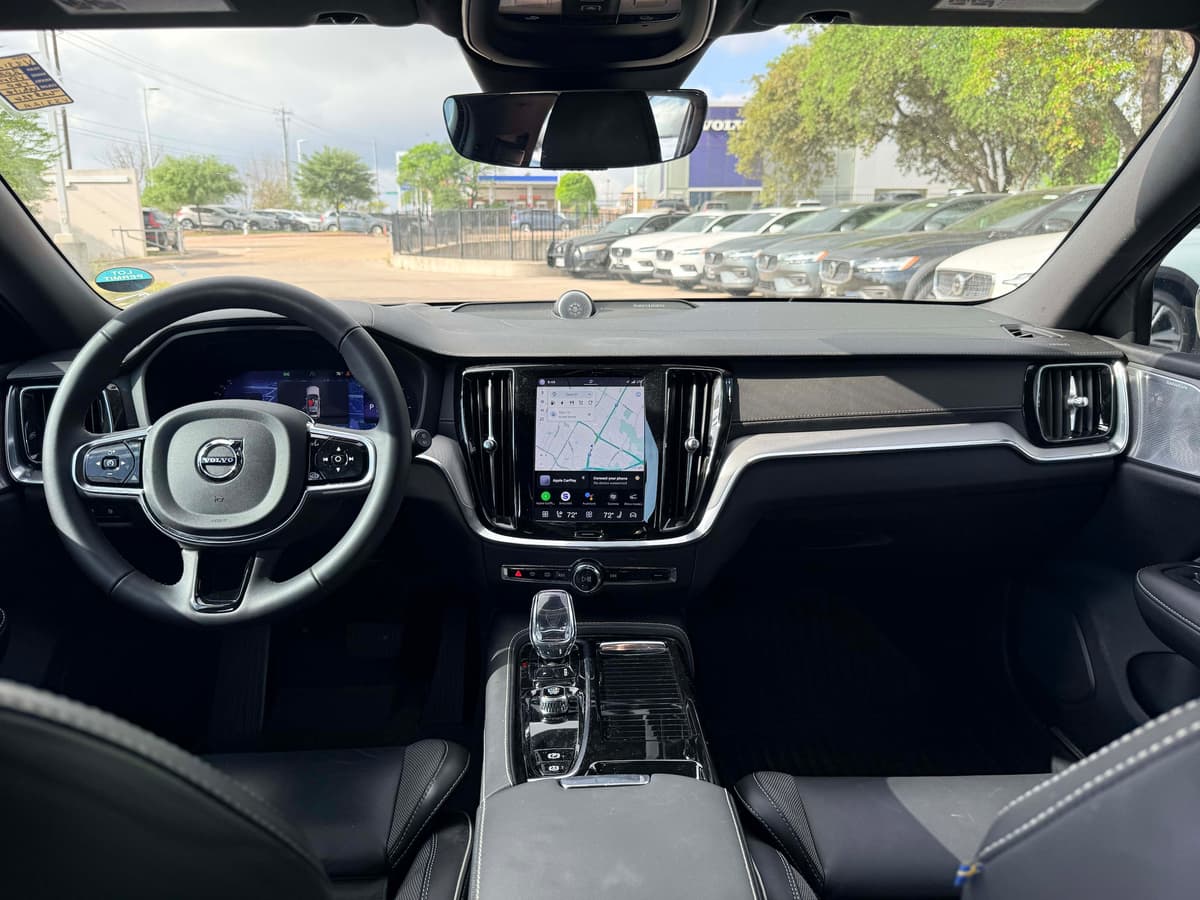 2024 Volvo V60 plug-in hybrid - Image 14