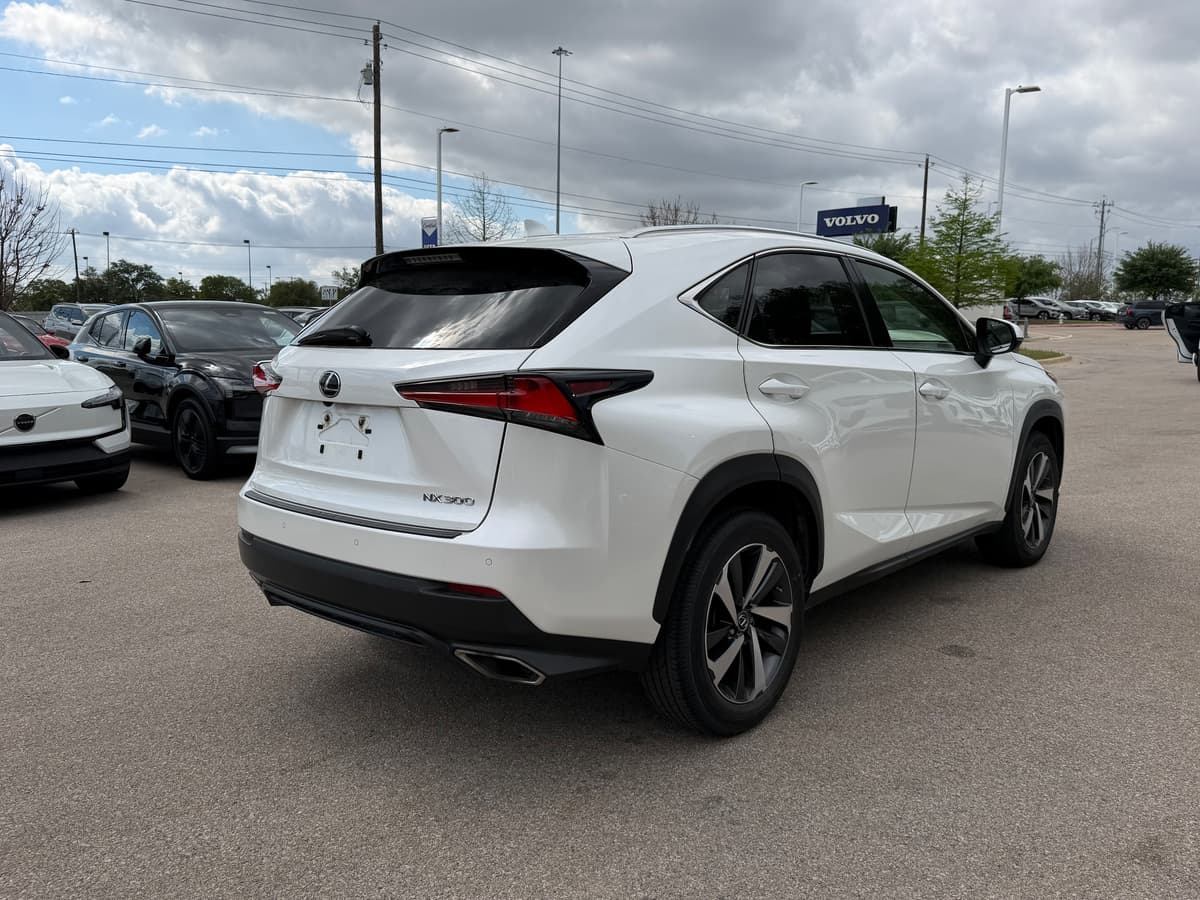 2020 LEXUS NX 300 - Image 6