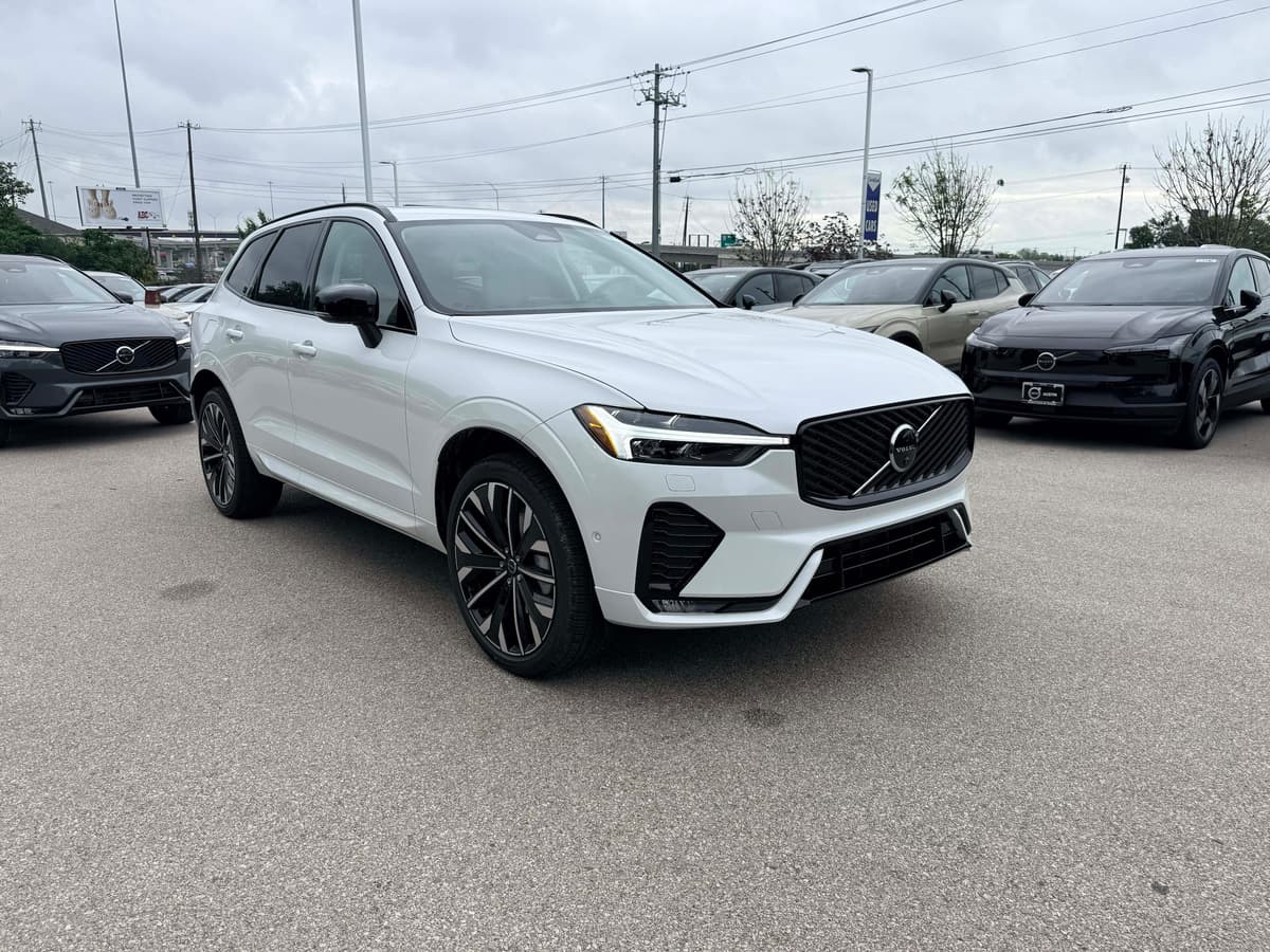 2026 Volvo XC60 - Image 7