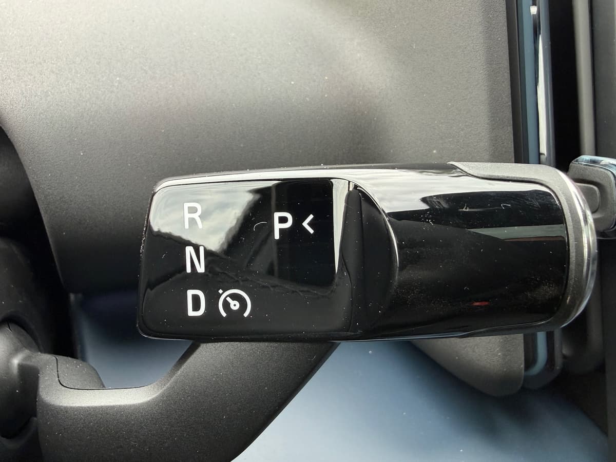 2026 Volvo EX30 Cross Country - Image 15