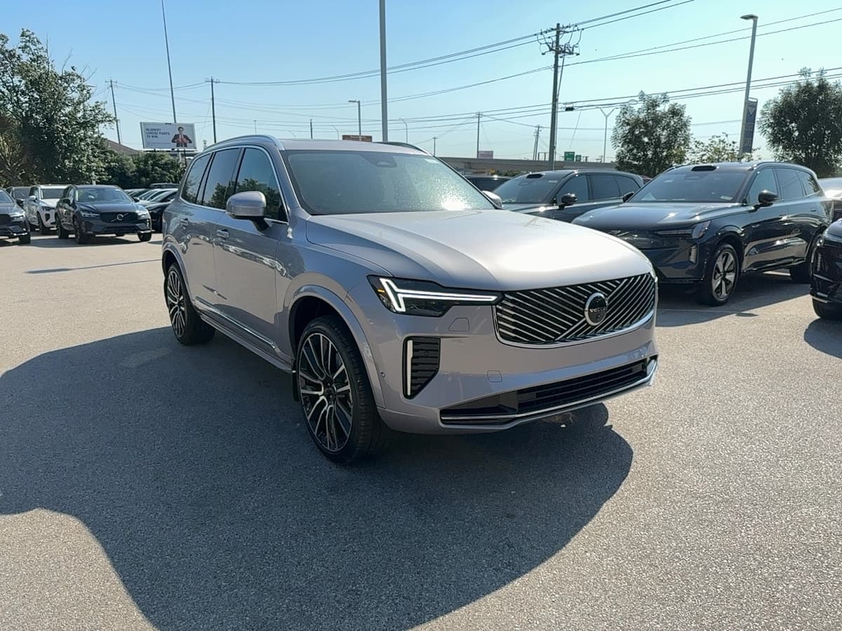 2026 Volvo XC90 - Image 9