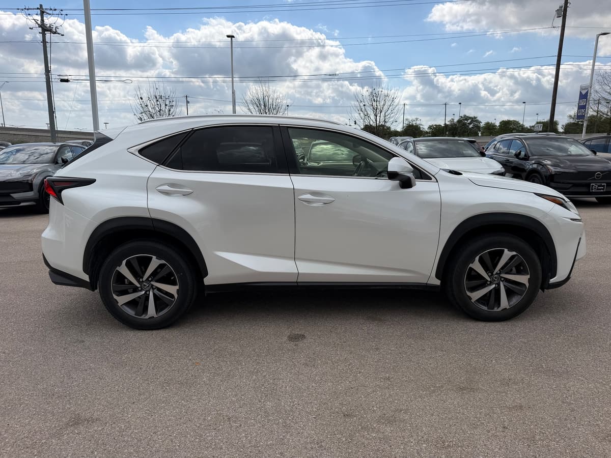 2020 LEXUS NX 300 - Image 7