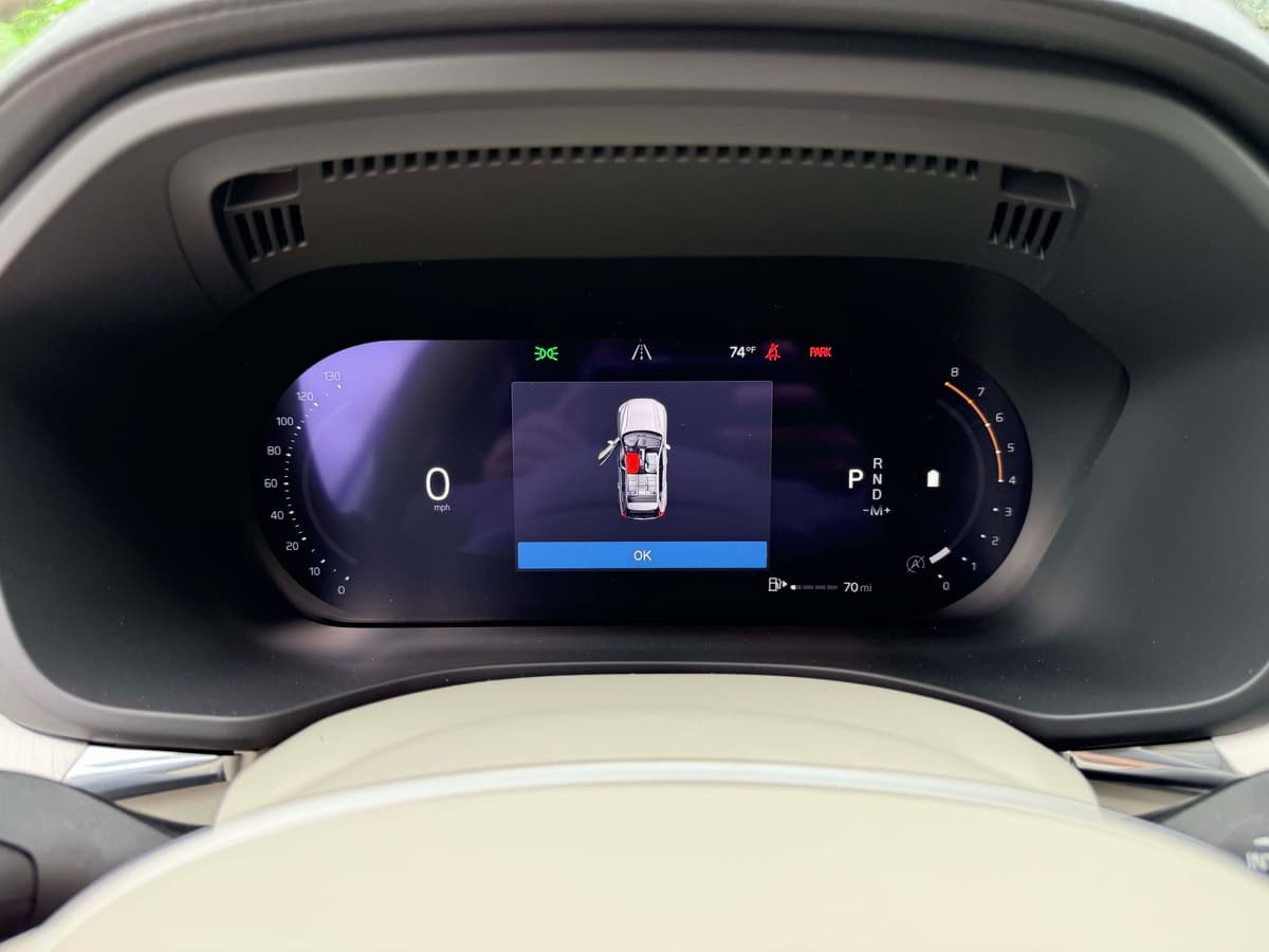 2026 Volvo XC60 - Image 20