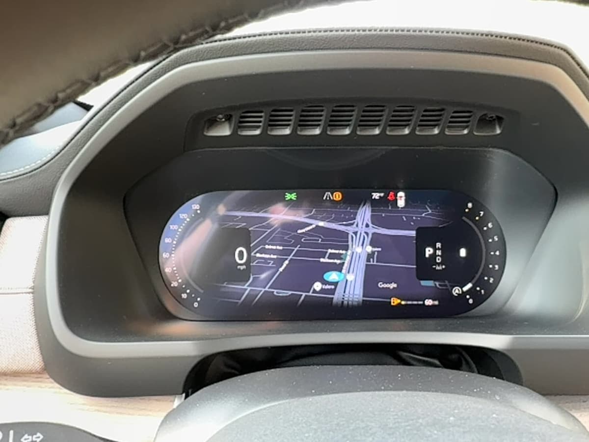 2026 Volvo XC90 - Image 21