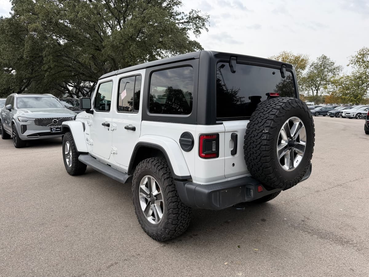 2019 Jeep Wrangler - Image 4