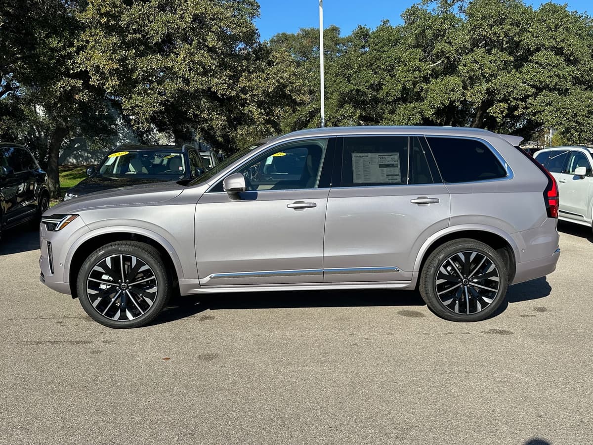 2026 Volvo XC90 - Image 3