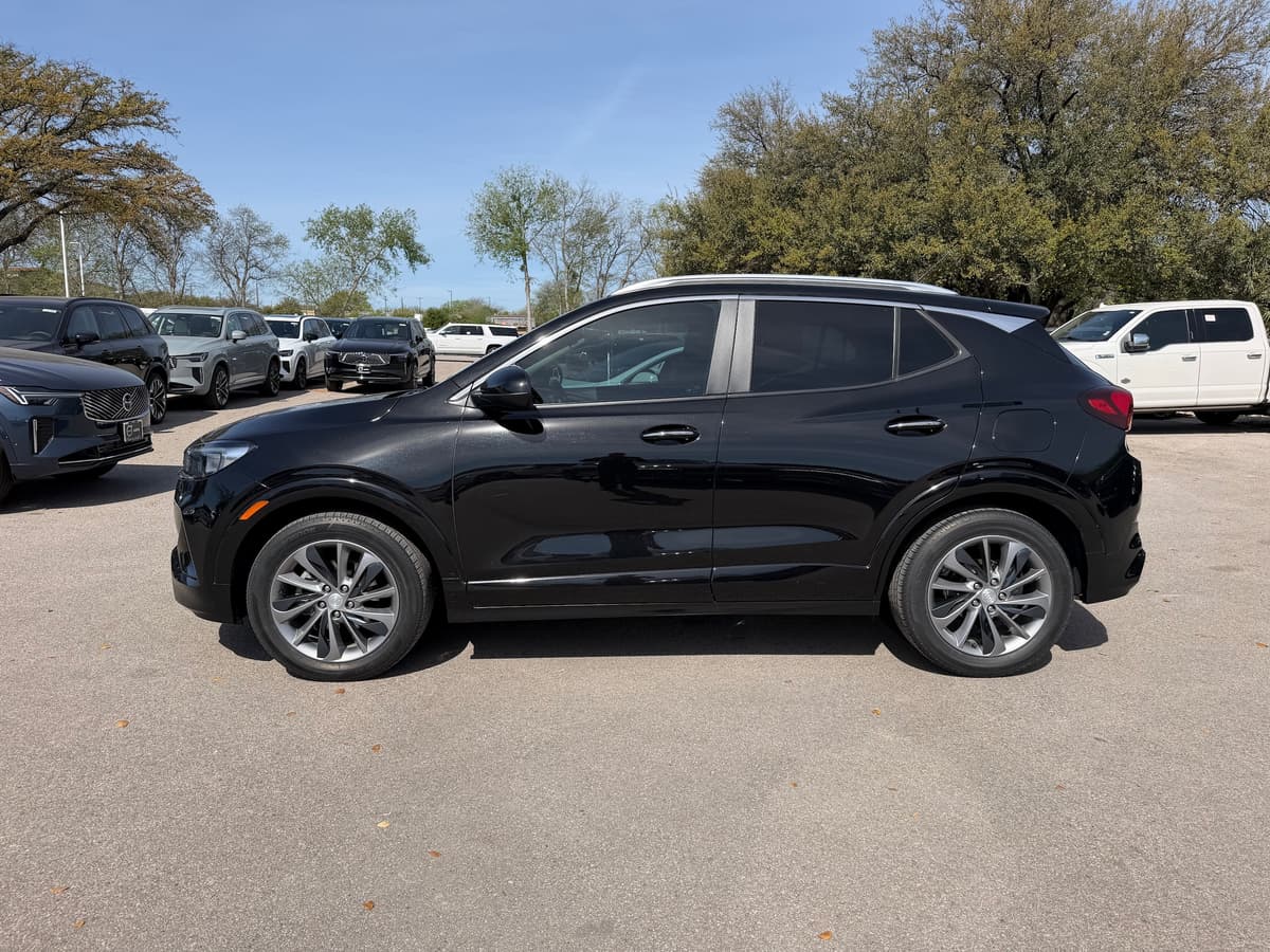 2023 Buick Encore GX - Image 3