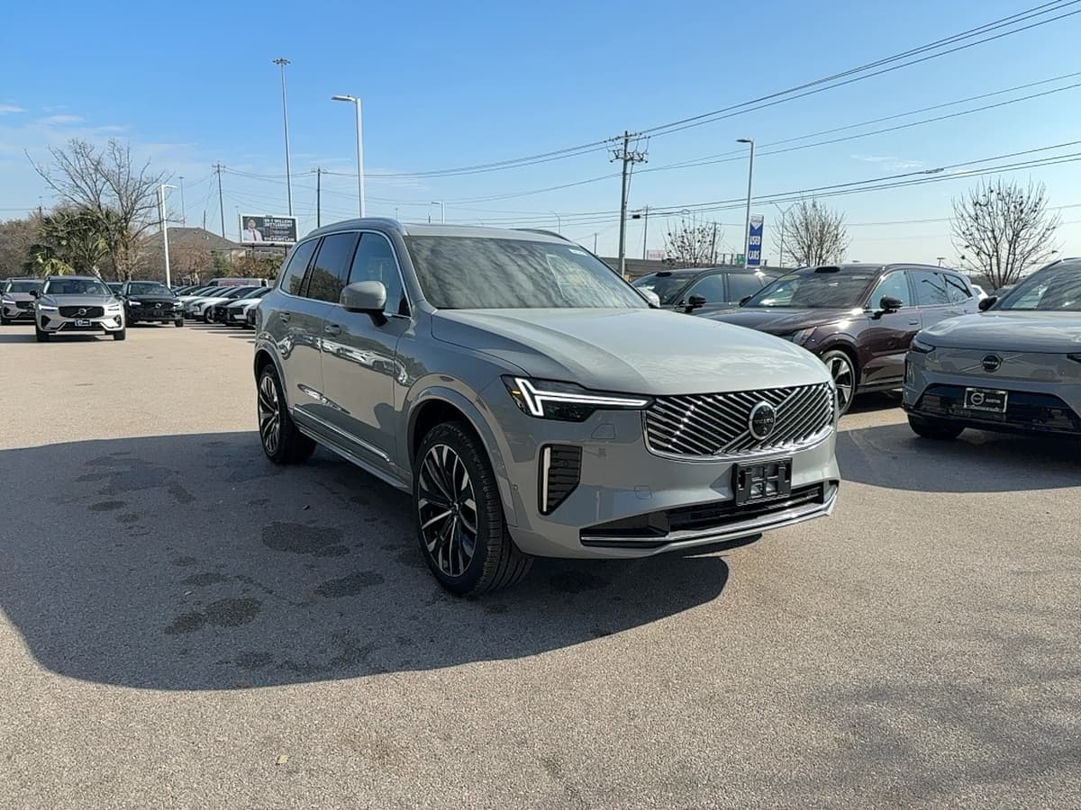 2026 Volvo XC90 - Image 7