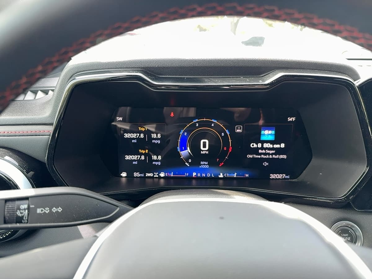 2024 Chevrolet Colorado - Image 21