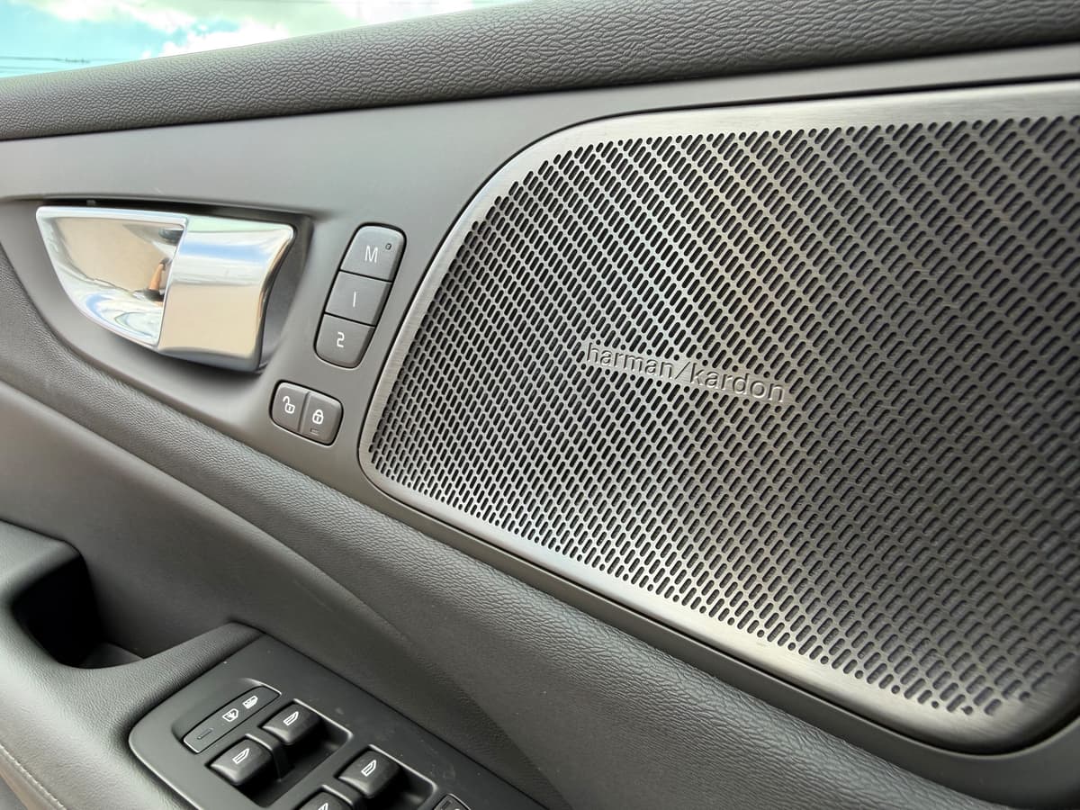 2026 Volvo V60 Cross Country - Image 18