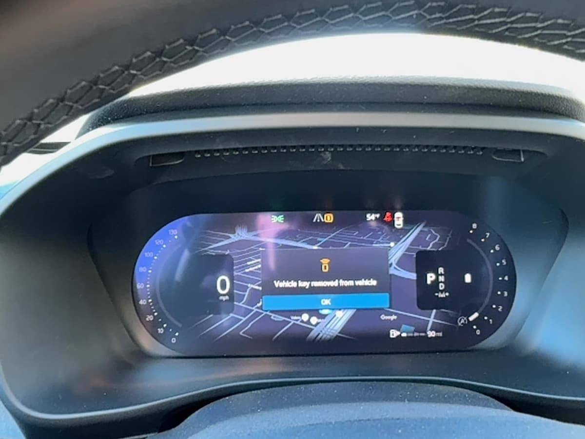 2026 Volvo XC40 - Image 19