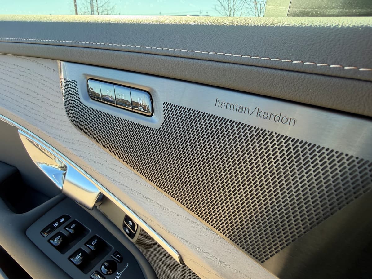 2026 Volvo XC90 - Image 19