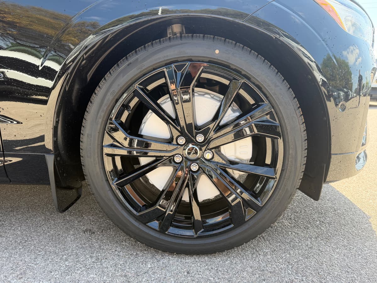 2026 Volvo XC60 - Image 7