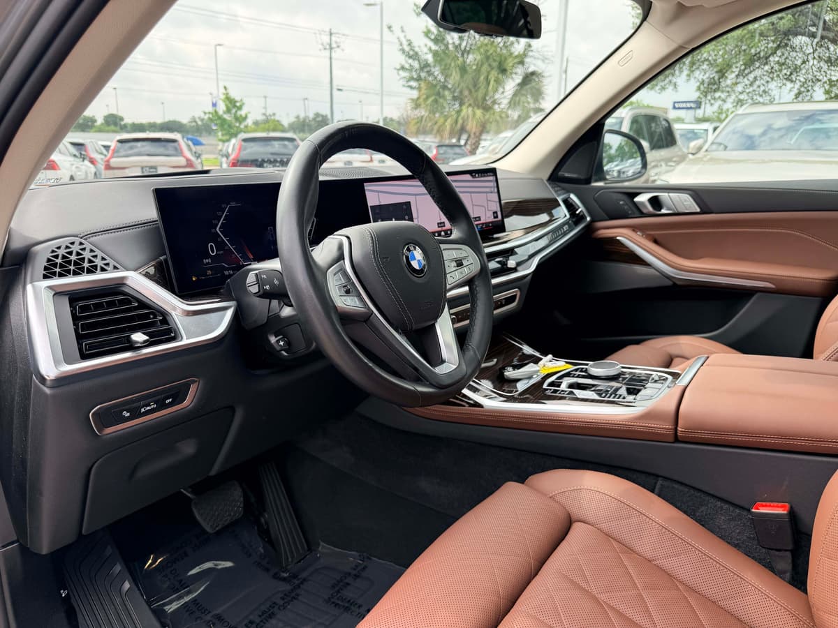 2026 BMW X7 - Image 10