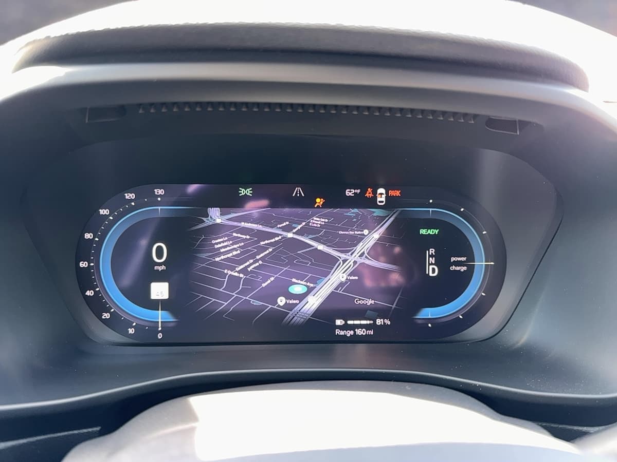 2023 Volvo C40 Recharge Pure Electric - Image 19