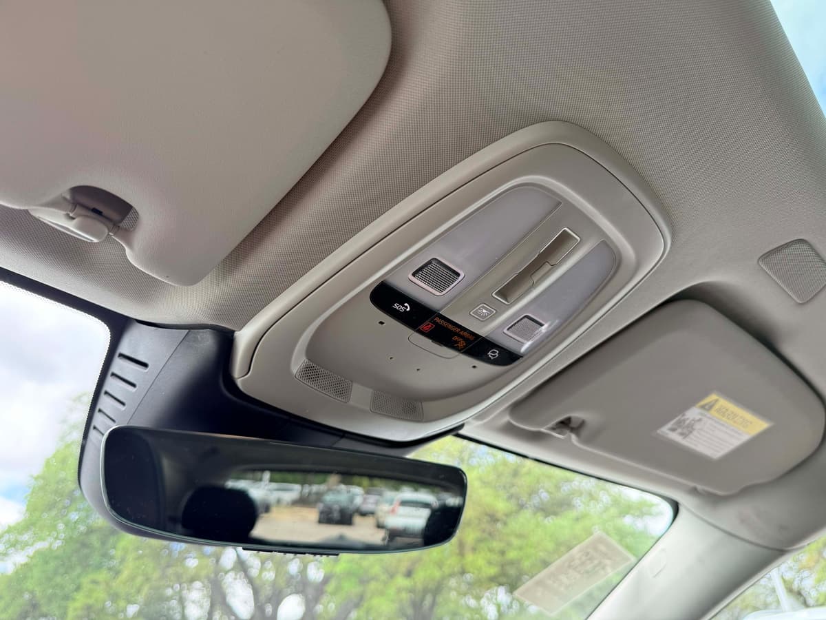 2024 Volvo XC60 plug-in hybrid - Image 22