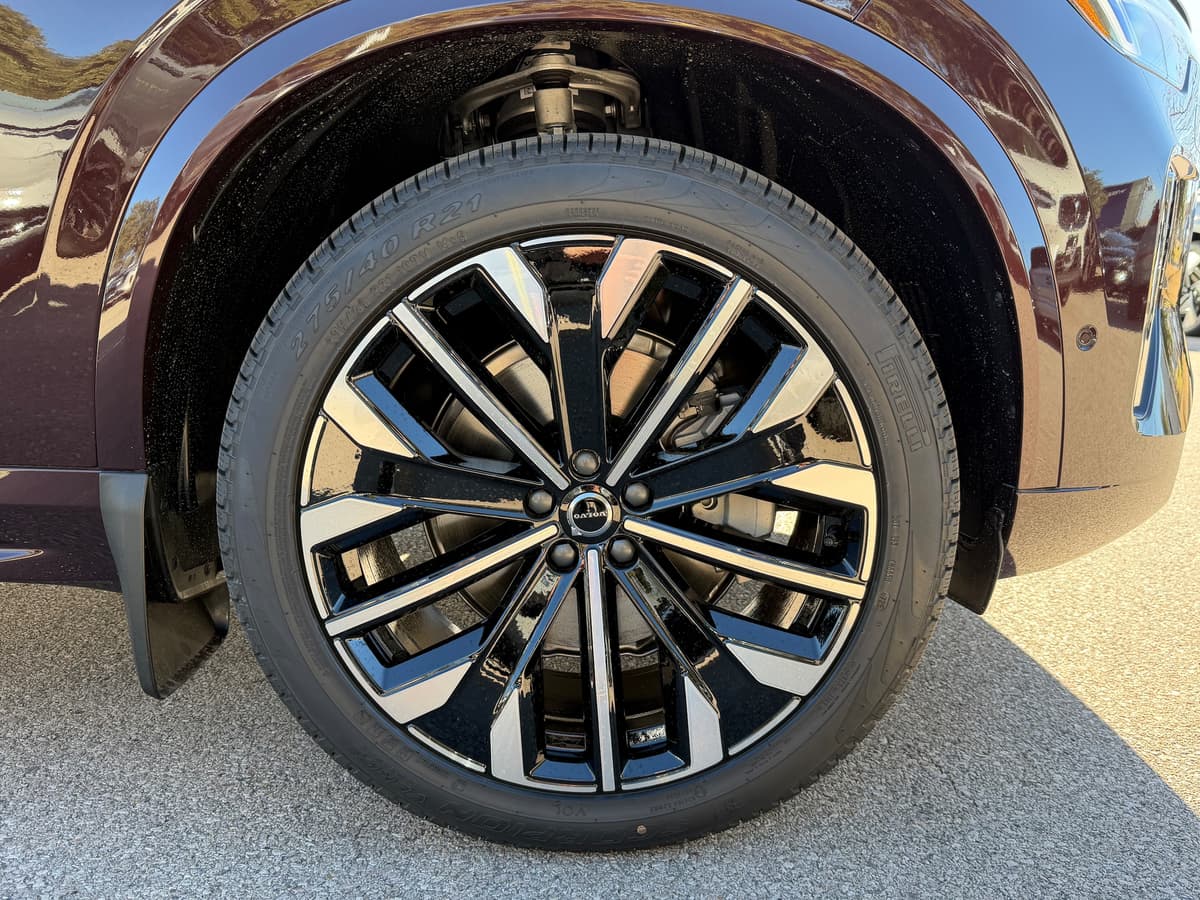 2026 Volvo XC90 - Image 7