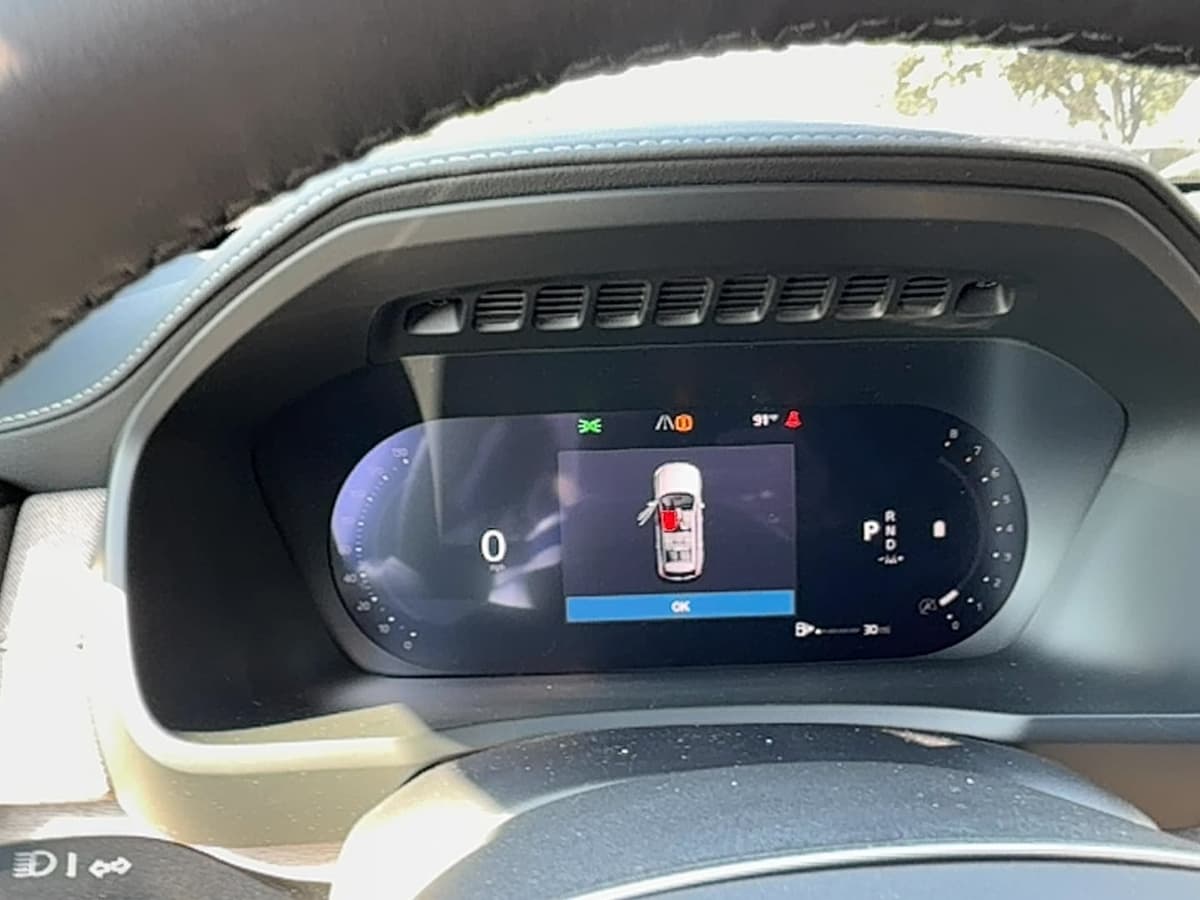 2026 Volvo XC90 - Image 18